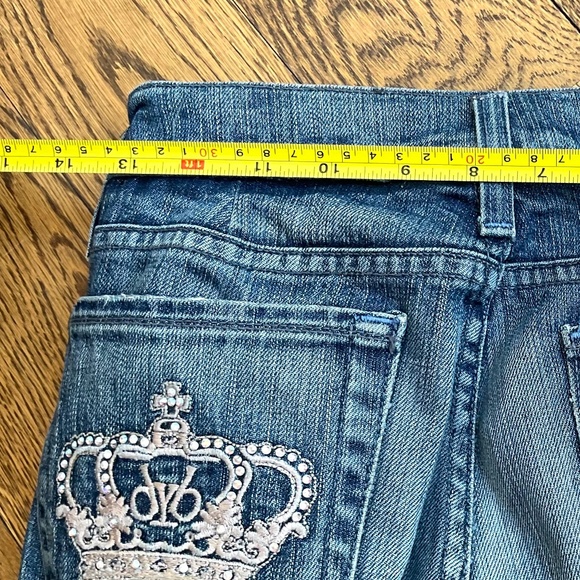 Victoria Beckham for Rock & Republic Jeans with Swarovski Crystal Crown - Picture 6 of 9